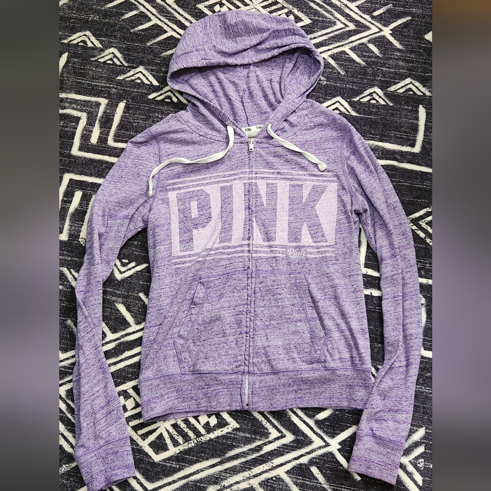 Light Zip-up Hoodie Size Medium